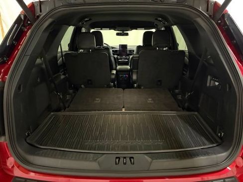 Used 2022 Ford Explorer ST w/ Equipment Group 401A AWD/4WD image 16