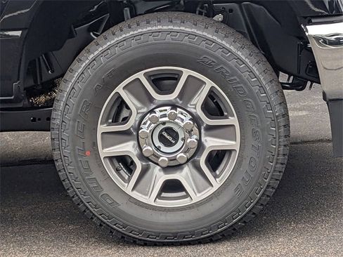 New 2025 Ford F350 XLT w/ FX4 Off-Road Package image 31