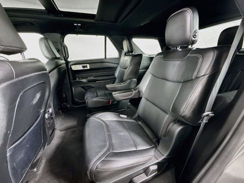 Used 2020 Ford Explorer ST w/ ST Street Pack AWD/4WD image 24