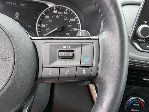 Used 2021 Nissan Rogue SV w/ Premium Package AWD/4WD image 23