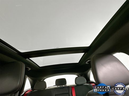 Used 2024 Mercedes-Benz GLC 43 AMG 4MATIC image 23