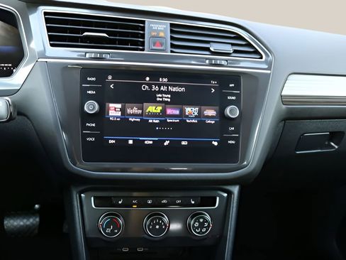 Used 2024 Volkswagen Tiguan Wolfsburg Edition image 23