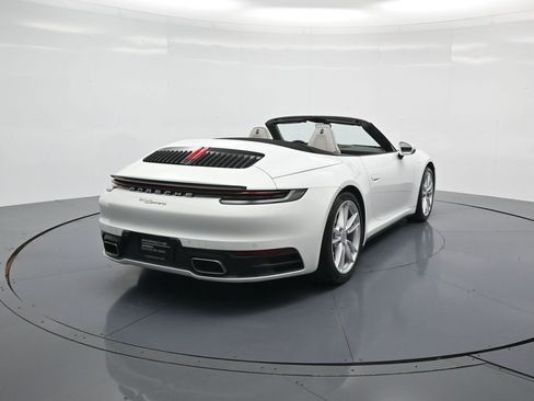 Used 2024 Porsche 911 Carrera image 30