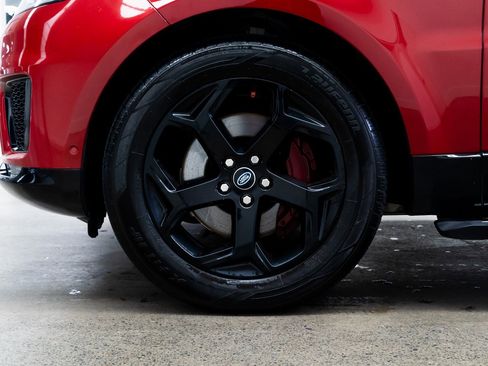 Used 2018 Land Rover Range Rover Sport HSE image 7