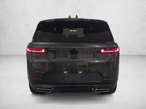 New 2026 Land Rover Range Rover Sport SE image 6