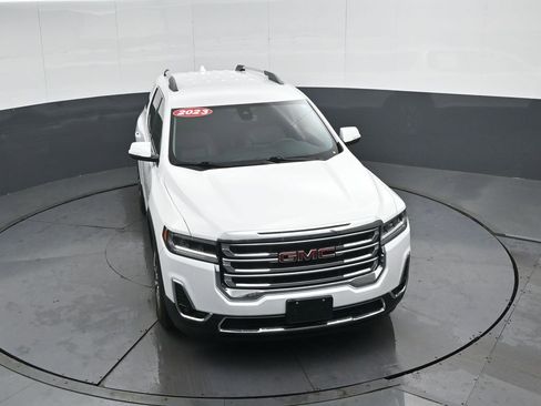 Used 2023 GMC Acadia SLT image 44