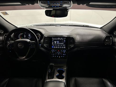 Used 2021 Jeep Grand Cherokee High Altitude AWD/4WD image 16