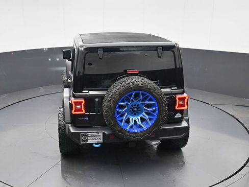 Used 2022 Jeep Wrangler Unlimited Rubicon 4xe w/ Cold Weather Group image 27