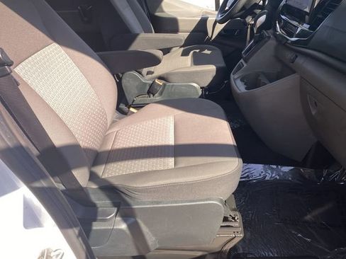 Used 2023 Ford Transit 350 XLT image 31