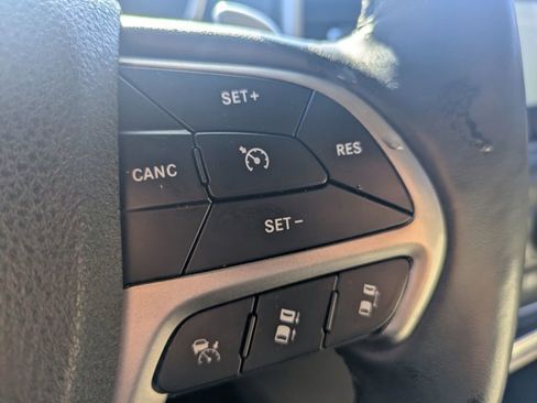 Used 2018 Jeep Grand Cherokee Limited AWD/4WD image 14