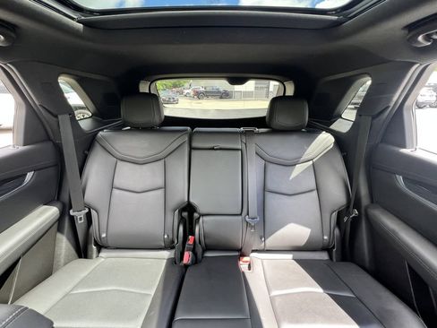 Used 2023 Cadillac XT5 Premium Luxury w/ Technology Package AWD/4WD image 33