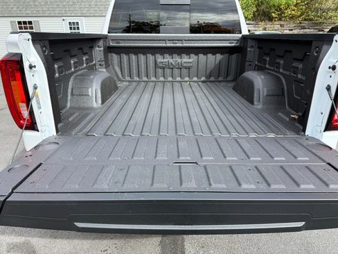 New 2026 GMC Sierra 1500 AT4X image 18