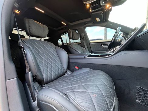 Used 2024 Mercedes-Benz S 580e 4MATIC Sedan image 18
