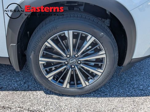 New 2026 Nissan Pathfinder Platinum image 27