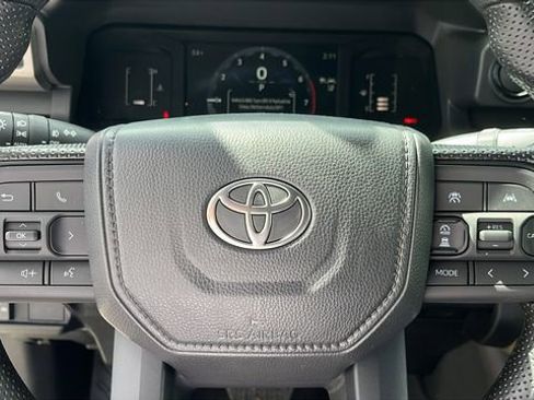 New 2026 Toyota Tacoma SR5 AWD/4WD image 8
