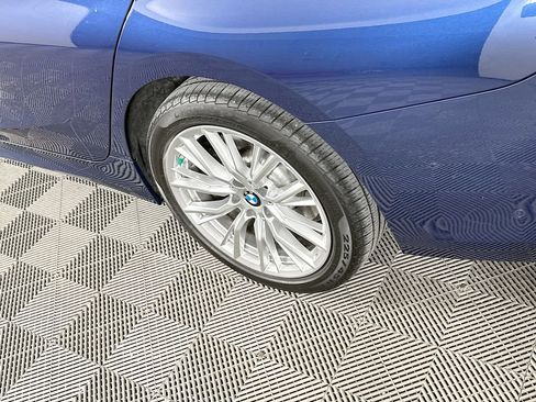 Used 2024 BMW 330i xDrive Sedan w/ Premium Package image 39