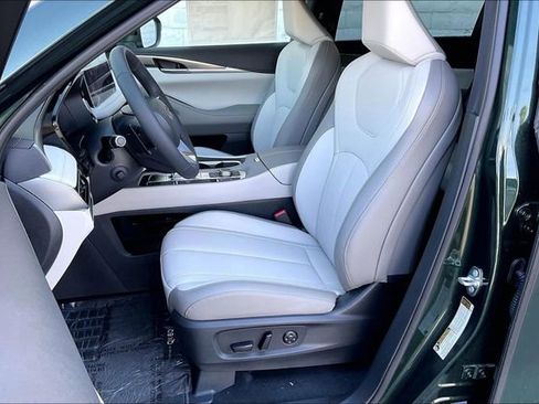 New 2026 INFINITI QX60 Luxe w/ Cargo Package AWD/4WD image 8