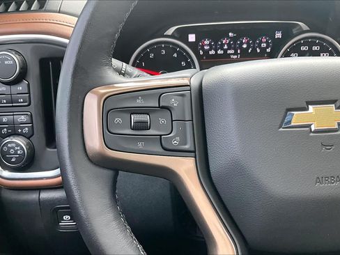 Used 2020 Chevrolet Silverado 1500 High Country AWD/4WD image 20