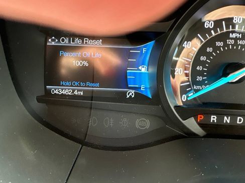 Used 2019 Ford Edge SEL w/ Equipment Group 201A FWD image 13
