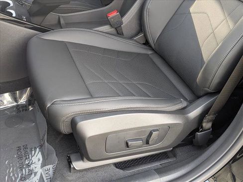 New 2026 BMW X2 xDrive28i image 4