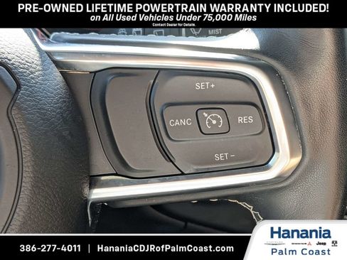 Used 2020 Jeep Wrangler Unlimited Sahara w/ Dual Top Group AWD/4WD image 26