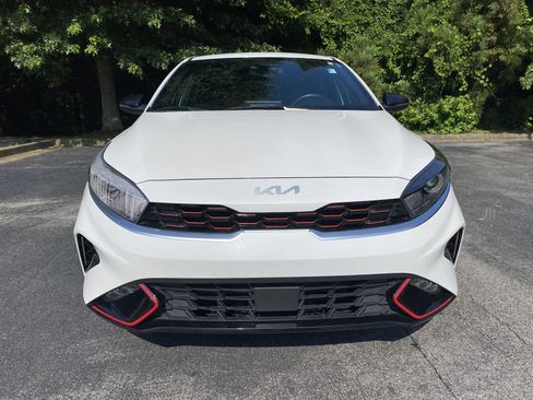 Used 2023 Kia Forte GT-Line w/ GT-Line Premium Package FWD image 3