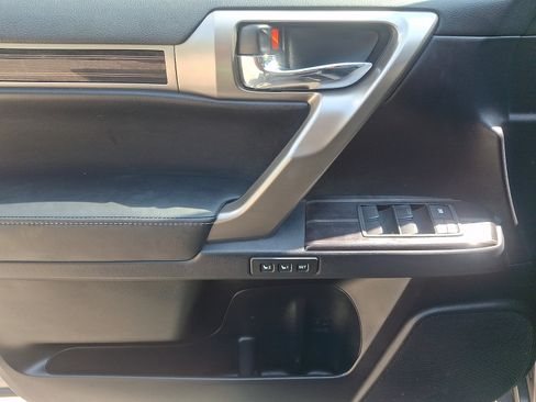 Used 2021 Lexus GX 460 Premium AWD/4WD image 12