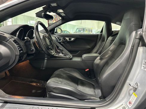 Used 2015 Jaguar F-TYPE S RWD image 38