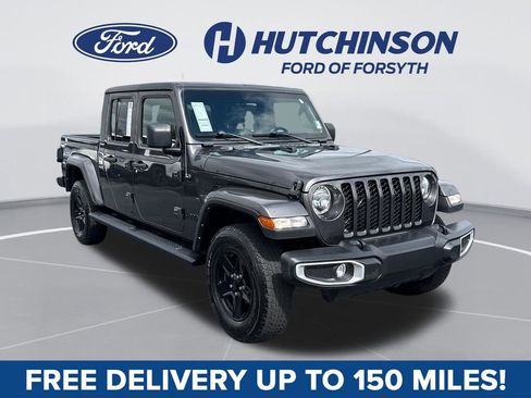 Used 2021 Jeep Gladiator Sport AWD/4WD image 1