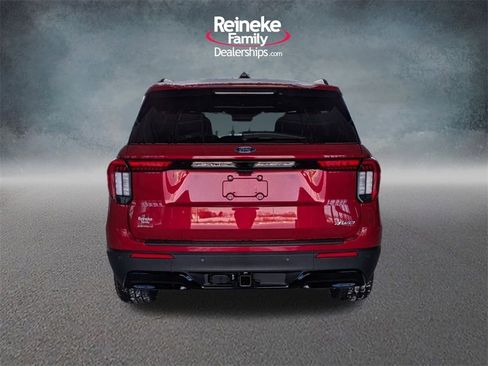 New 2026 Ford Explorer ST-Line w/ ST-Line Street Pack image 6