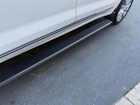 Used 2024 Chevrolet Silverado 1500 High Country w/ Technology Package image 25