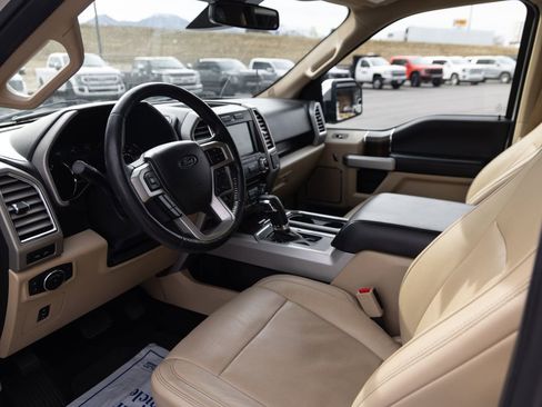 Used 2016 Ford F150 Lariat w/ Equipment Group 502A Luxury image 11