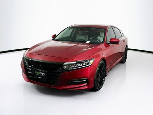 Used 2018 Honda Accord LX image 3