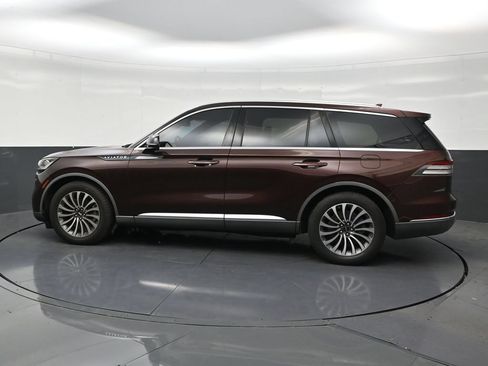 Used 2020 Lincoln Aviator Reserve w/ Elements Package Plus RWD image 2