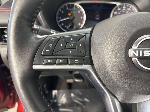 Used 2025 Nissan Sentra SR w/ SR Premium Package FWD image 13