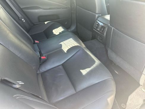 Used 2014 Lexus LS 460 w/ Comfort Package RWD image 53