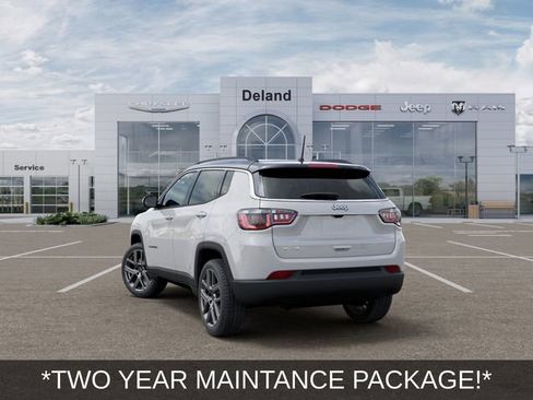 New 2026 Jeep Compass Limited w/ Sun, Sound & Navigation Group AWD/4WD image 4