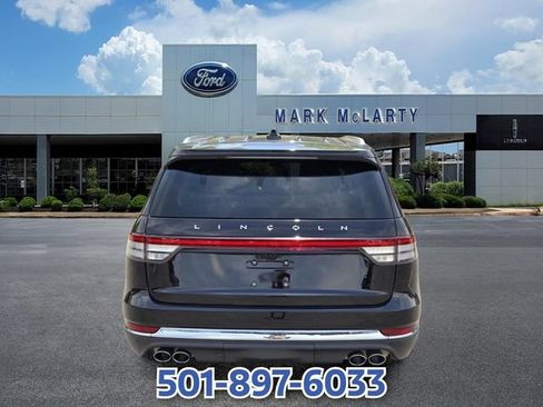 Certified 2025 Lincoln Aviator Reserve w/ Illumination Package RWD image 4