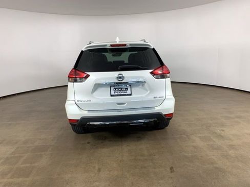 Used 2017 Nissan Rogue SL w/ SL Premium Package AWD/4WD image 10