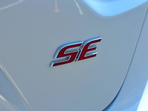Certified 2025 Toyota Corolla SE w/ SE Premium Package FWD image 31