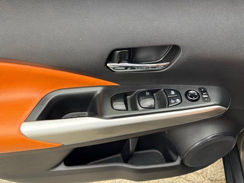 Used 2019 Nissan Kicks SV image 22