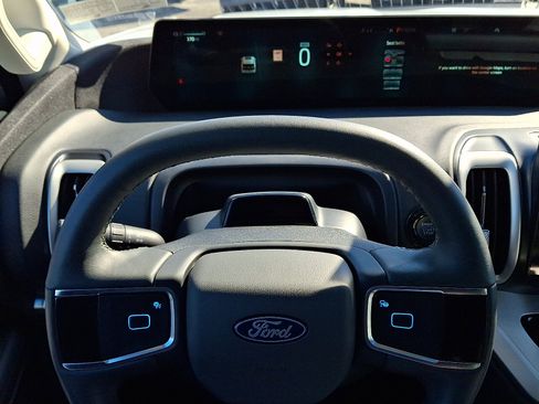 Certified 2025 Ford Expedition Max Active AWD/4WD image 22