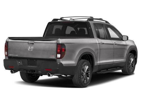 Used 2023 Honda Ridgeline Sport image 2