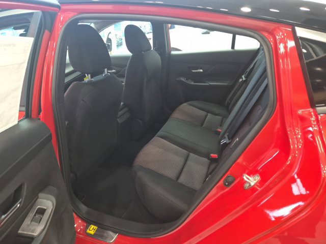 New 2027 Nissan Sentra SR w/ SR All Weather Package FWD image 16