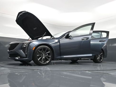 Used 2025 Cadillac CT5 V RWD image 23