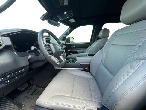 Used 2025 Toyota Tundra Limited w/ Power Package AWD/4WD image 19