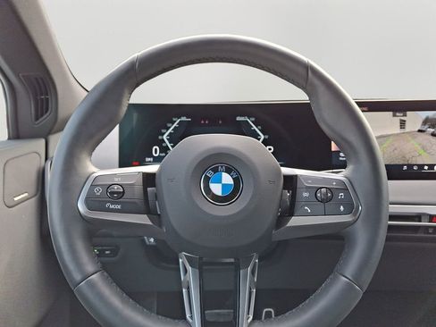 Certified 2026 BMW iX xDrive45 w/ M Sport Package image 19