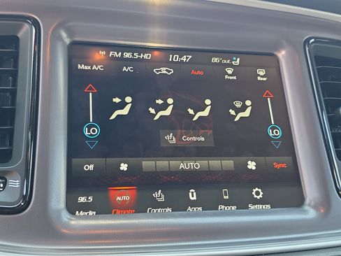 Used 2021 Dodge Challenger SXT w/ Plus Package RWD image 29