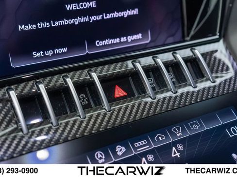 Used 2023 Lamborghini Urus Performante AWD/4WD image 86