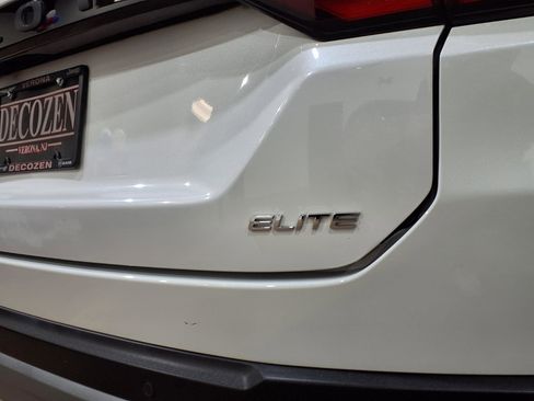 Used 2023 Honda Pilot Elite image 20